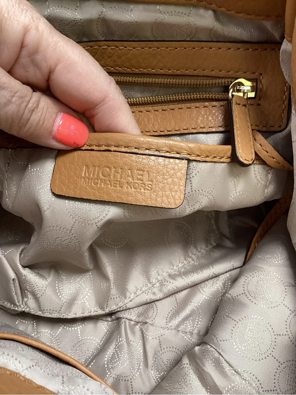 Michael Kors Caramel/Tan Pebbled Leather Shoulder Bag with MK Emblem